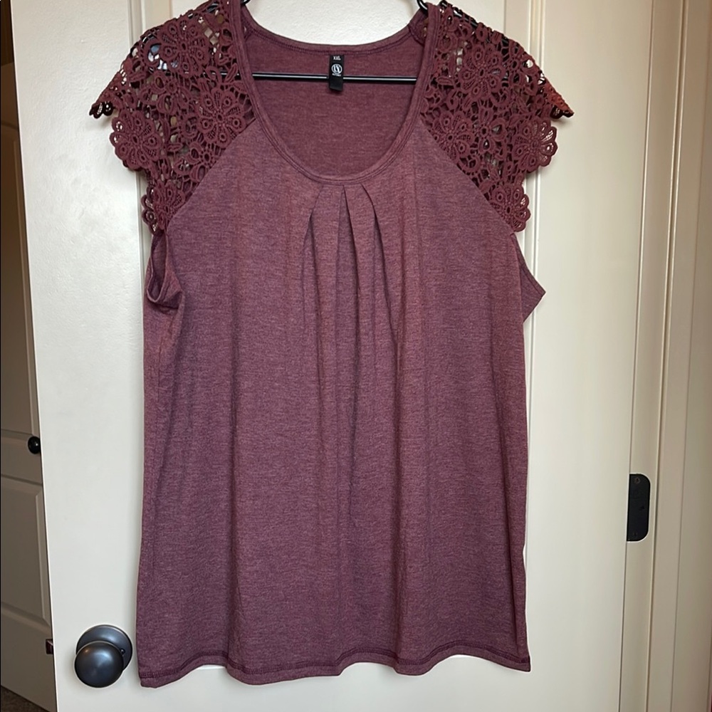 Pink Sleeveless Pleated Embellished Blouse